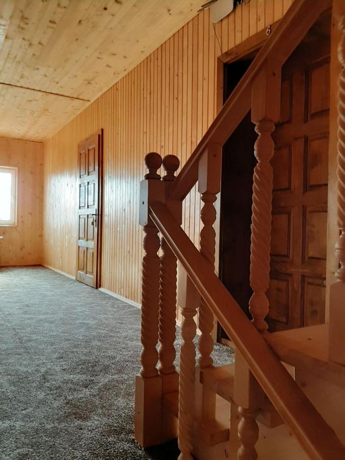 У Павла Hotell Jablunytsja Exteriör bild